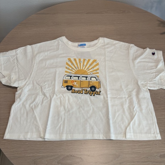 Champion Women's Road Trippin Hippie White Tshirt White XL New With Tags - Picture 2 of 7